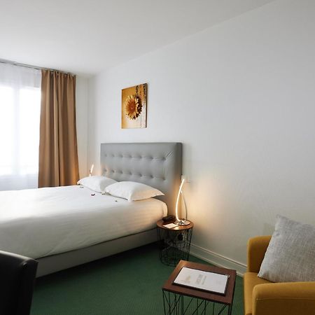 Hotel Le Beffroi 드뢰 외부 사진